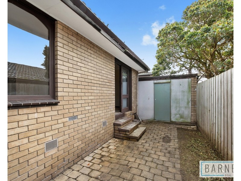 2/68 Oberon Drive, Belmont VIC 3216