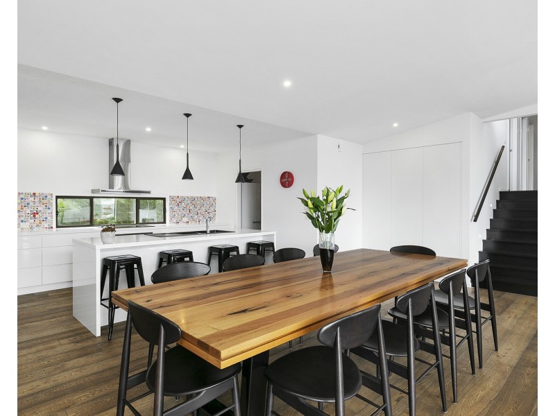 87 Rivergum Drive, Highton VIC 3216