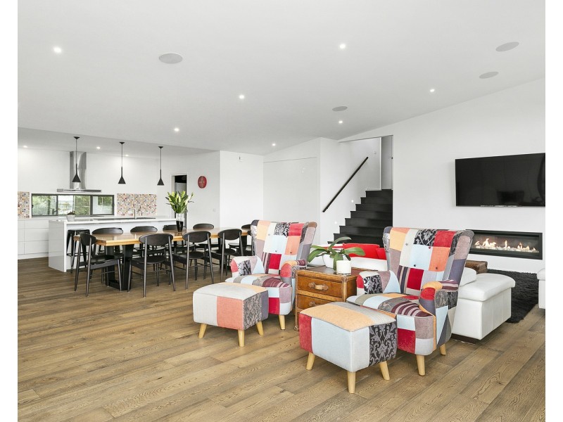 87 Rivergum Drive, Highton VIC 3216