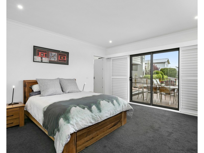 87 Rivergum Drive, Highton VIC 3216