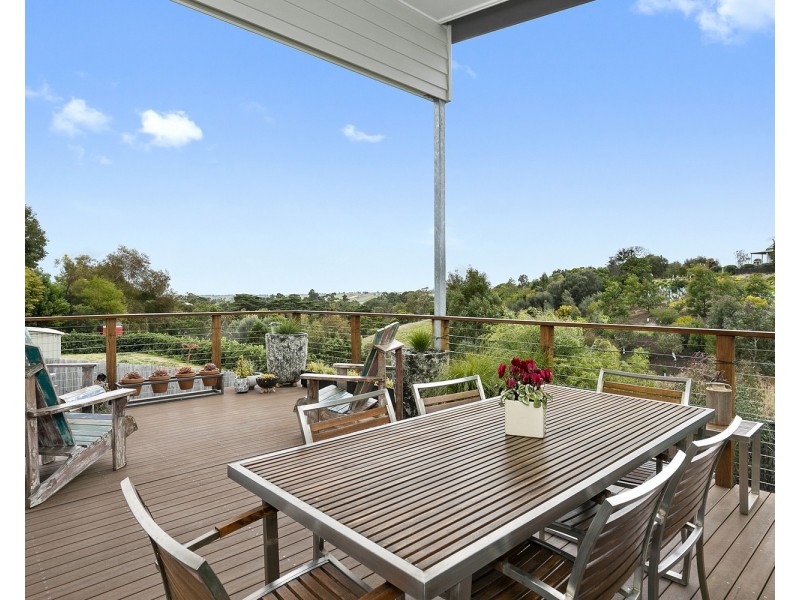 87 Rivergum Drive, Highton VIC 3216