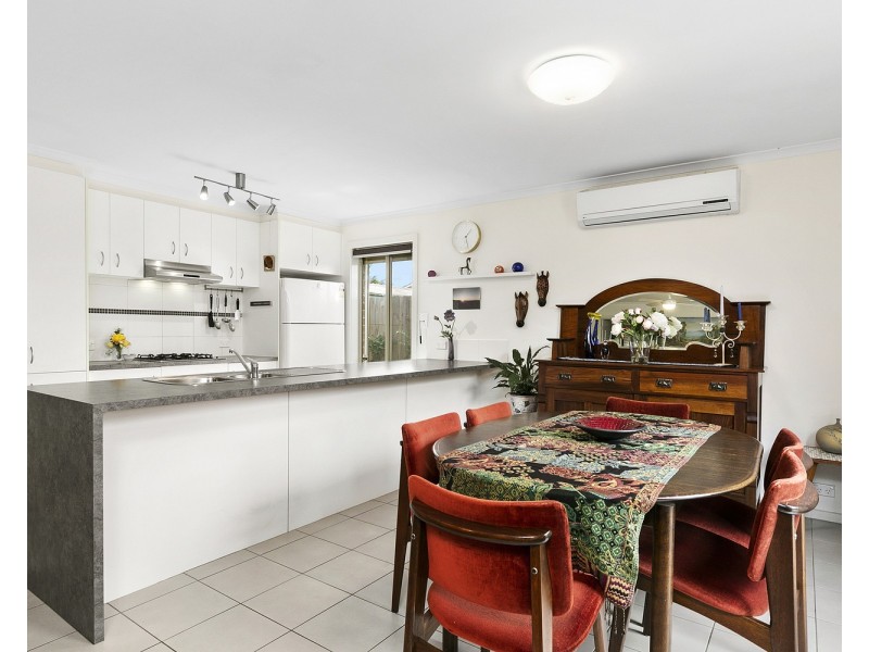 27A Charlotte Avenue, Newcomb VIC 3219