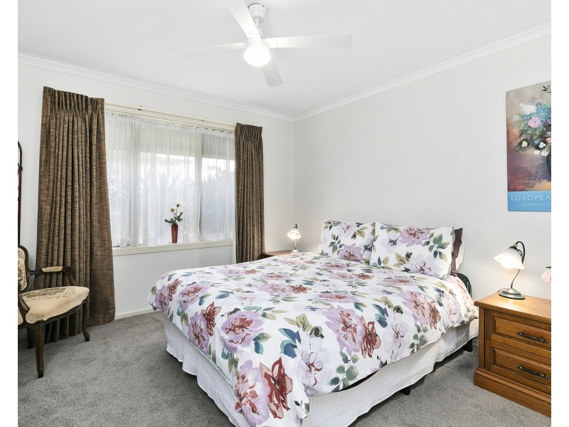 27A Charlotte Avenue, Newcomb VIC 3219