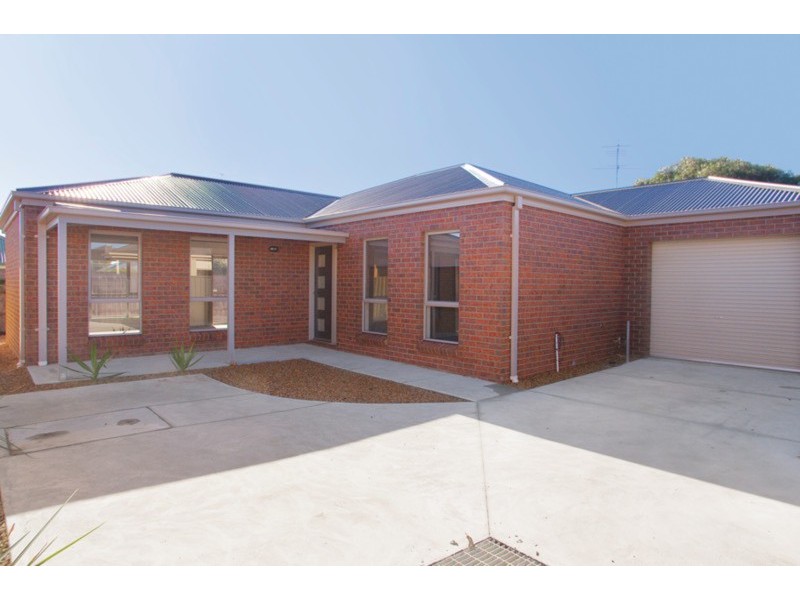 4/6 Koala Court, Whittington VIC 3219