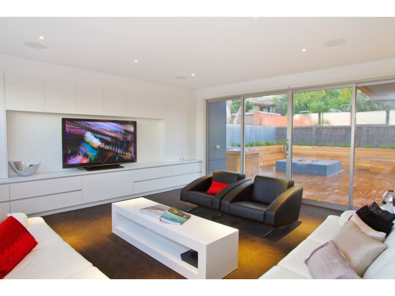 1a Mercer Parade, Newtown VIC 3220