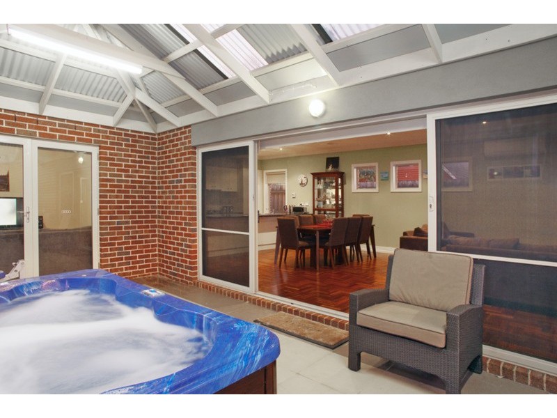 1/38 Vines Road, Hamlyn Heights VIC 3215