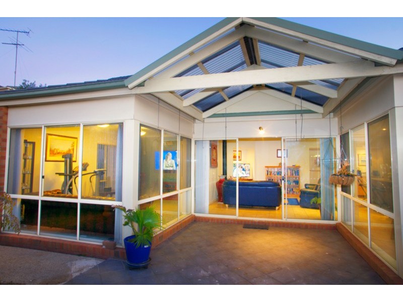 20 Pinto Way, Highton VIC 3216