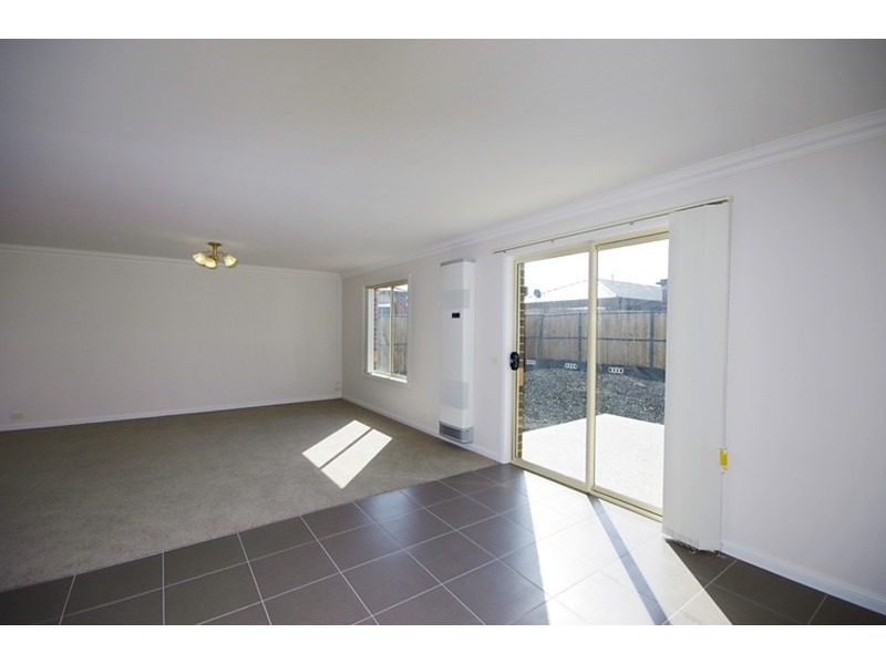 4 Phalaris Park  Drive, Lovely Banks VIC 3221