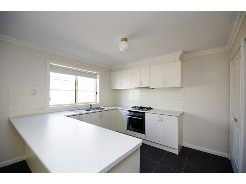 4 Phalaris Park  Drive, Lovely Banks VIC 3221