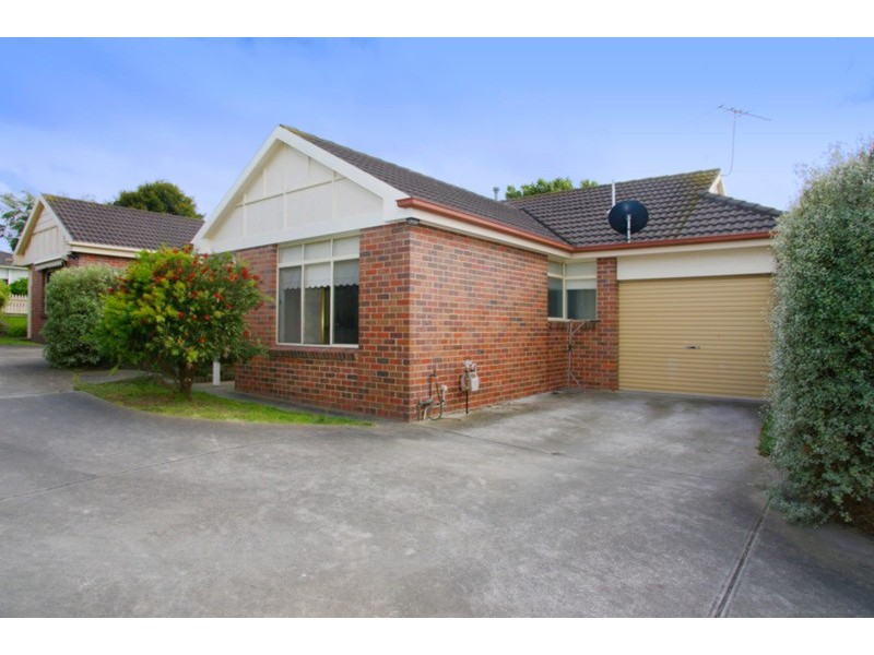 2/11 George Street, Belmont VIC 3216