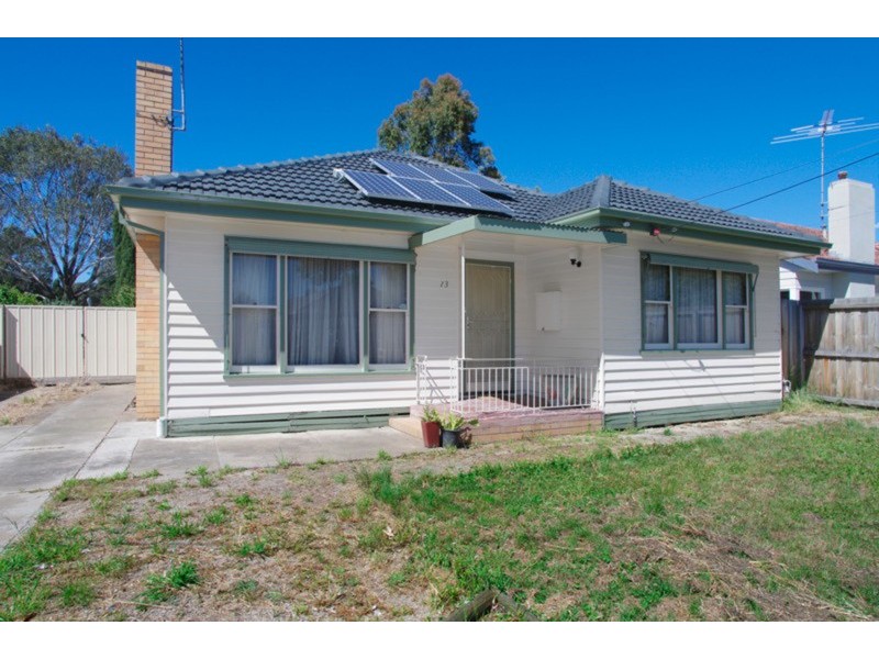 13 Itkeston Street, Herne Hill VIC 3218