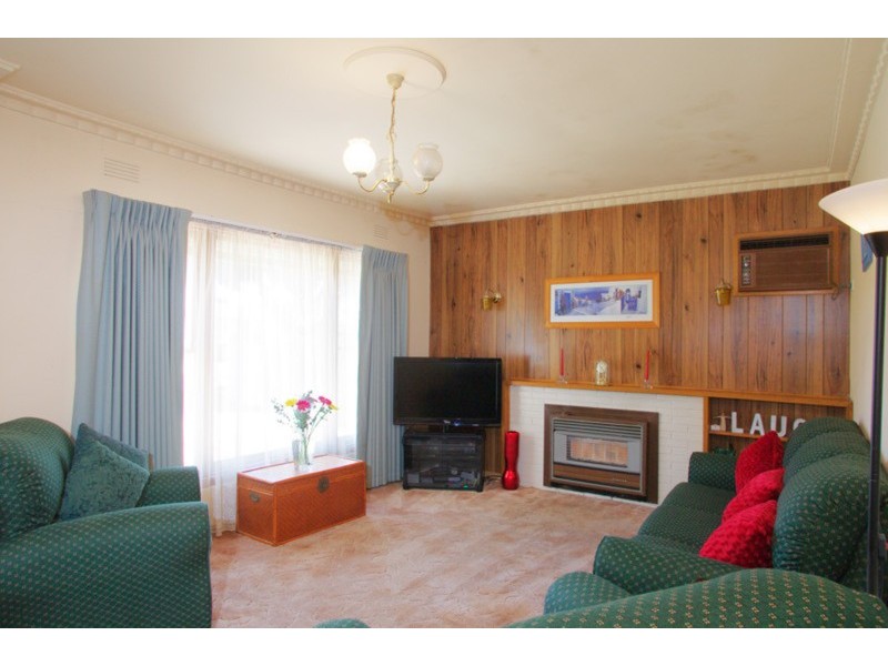 13 Itkeston Street, Herne Hill VIC 3218
