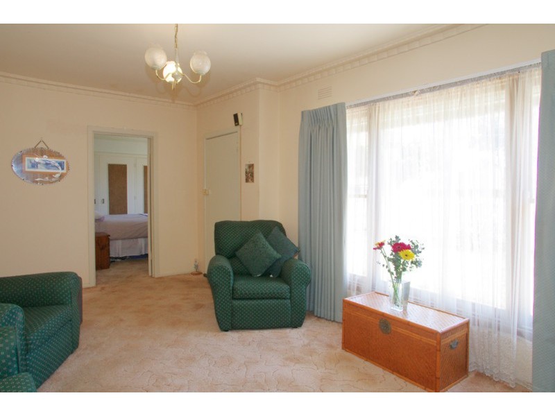 13 Itkeston Street, Herne Hill VIC 3218