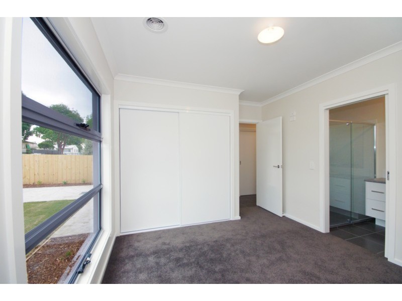1/29 Griffen Street, Hamlyn Heights VIC 3215