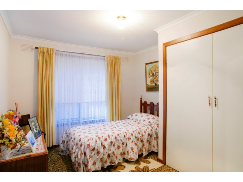 16 Mandama Avenue, Grovedale VIC 3216