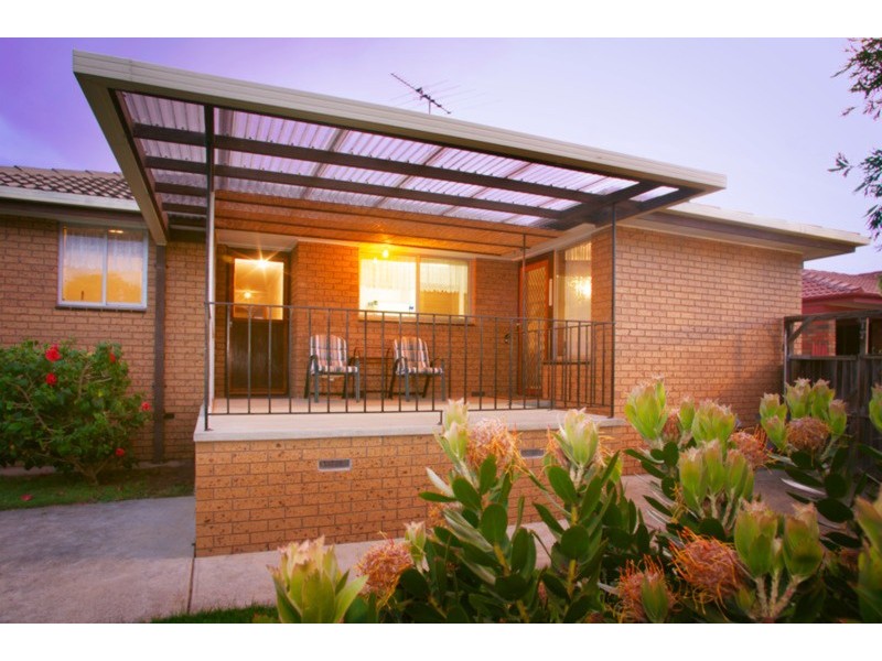 16 Mandama Avenue, Grovedale VIC 3216