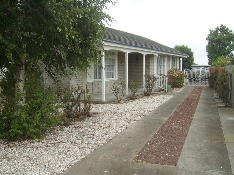 90 Darriwill Street, Bell Post Hill VIC 3215