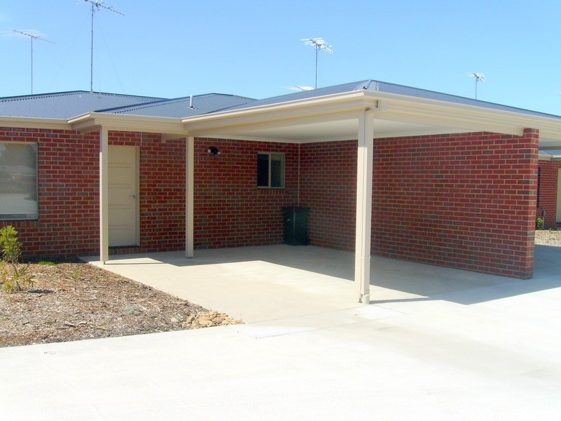 4/7 Isabella  Street, Grovedale VIC 3216