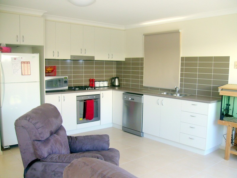 4/7 Isabella  Street, Grovedale VIC 3216