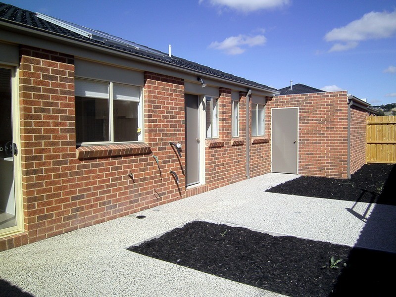 1/91 Matthews  Road, Lovely Banks VIC 3221