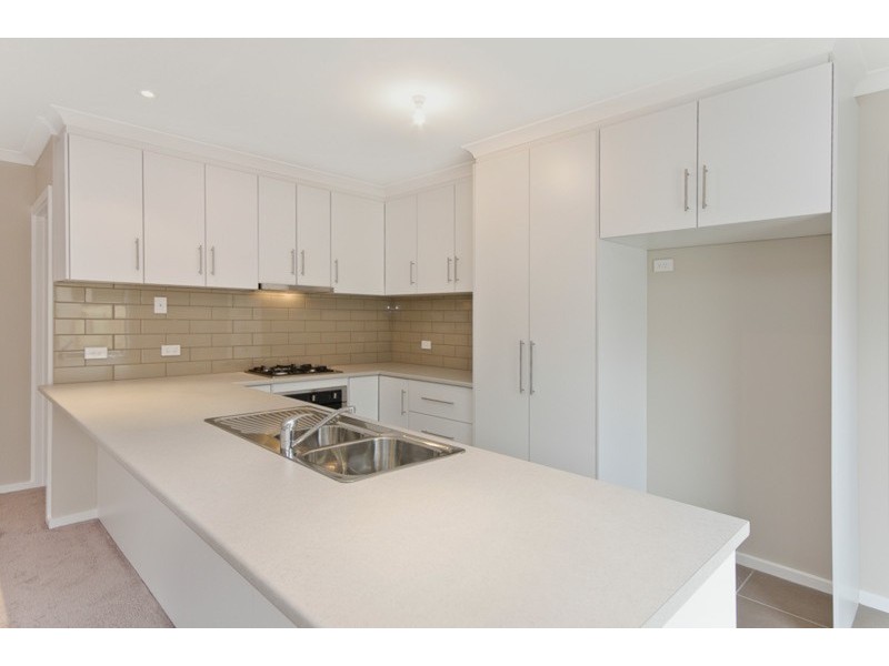 1/53 Pitman Street, Newcomb VIC 3219