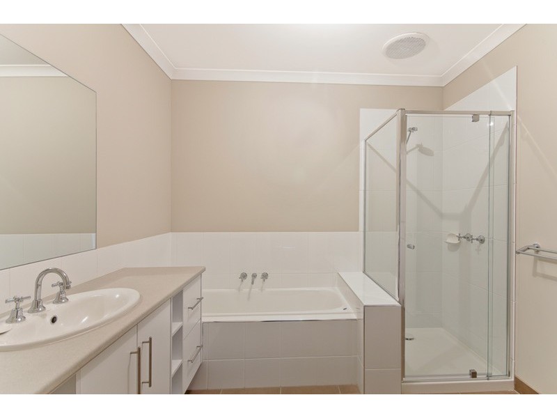 1/53 Pitman Street, Newcomb VIC 3219