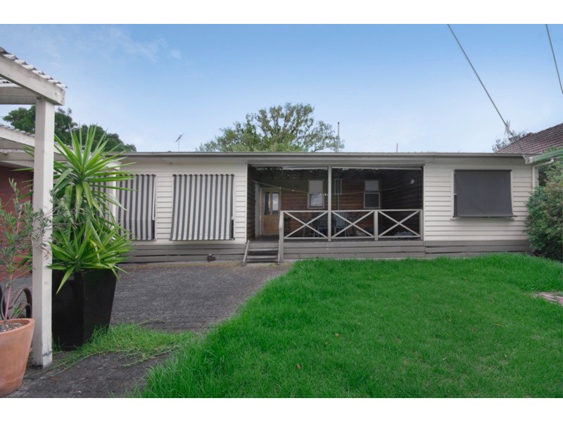 3 Little Avenue, Hamlyn Heights VIC 3215