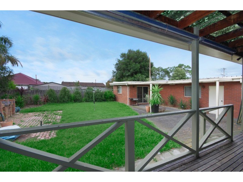 3 Little Avenue, Hamlyn Heights VIC 3215