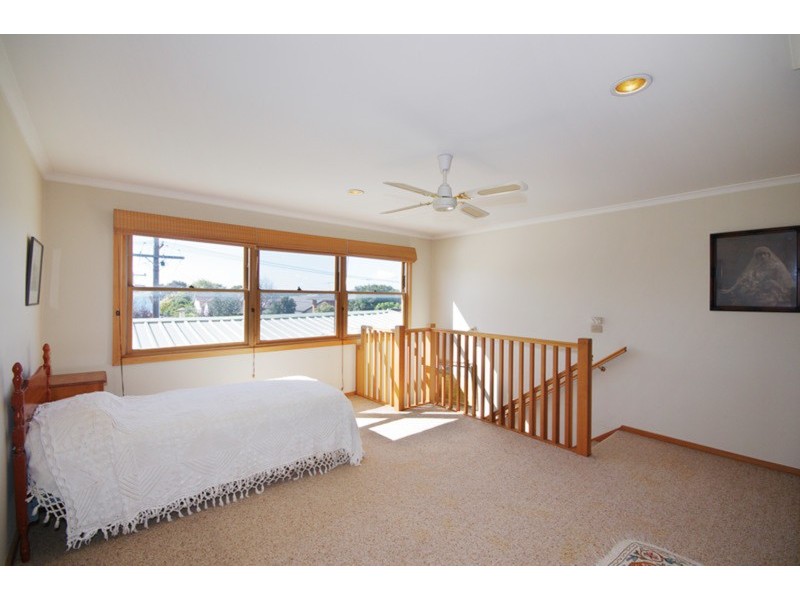 1/6 Stradling Avenue, Drumcondra VIC 3215