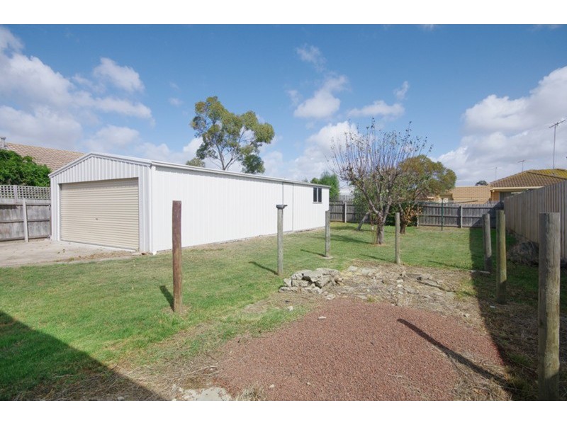 20 Bingara Avenue, Norlane VIC 3214