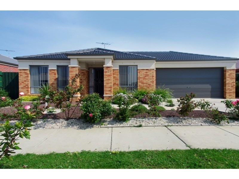 19 Browallia Drive, Corio VIC 3214