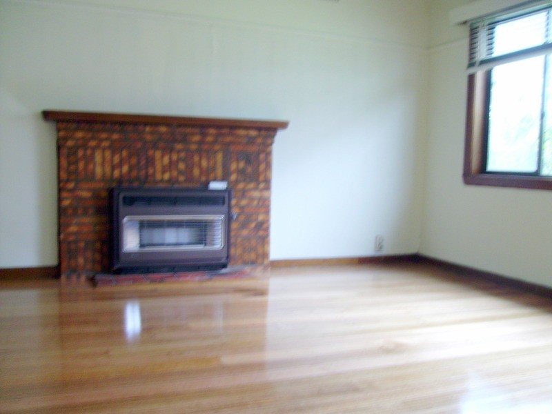 8 Plume Street, Norlane VIC 3214