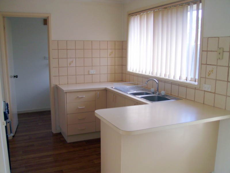 4/1 Apollo Place, Whittington VIC 3219