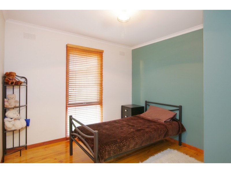 24 Beulah  Street, Hamlyn Heights VIC 3215