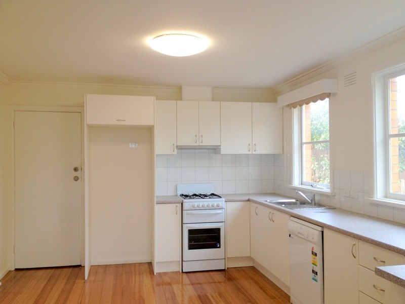 54 Porter Avenue, Highton VIC 3216