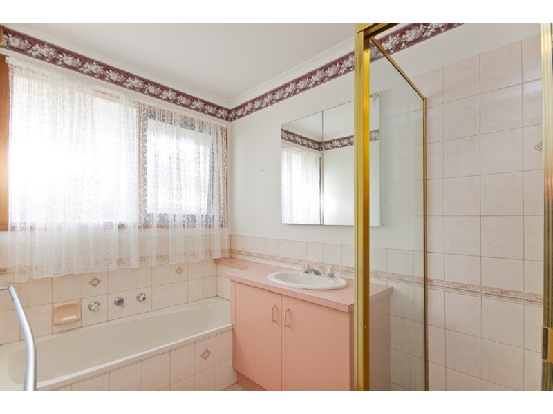 23 Orbit Drive, Whittington VIC 3219