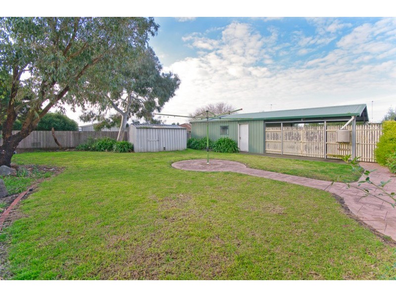 23 Orbit Drive, Whittington VIC 3219