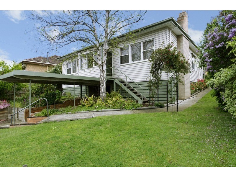 48 Barrabool Road, Highton VIC 3216