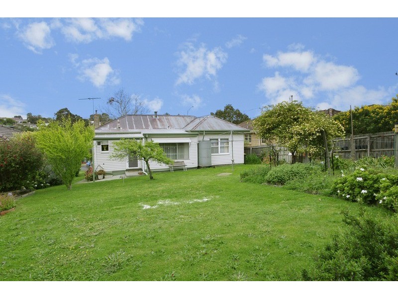 48 Barrabool Road, Highton VIC 3216