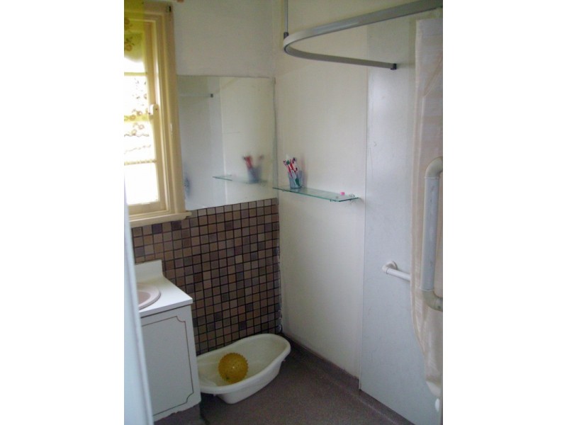 3 Falcon Street, Norlane VIC 3214