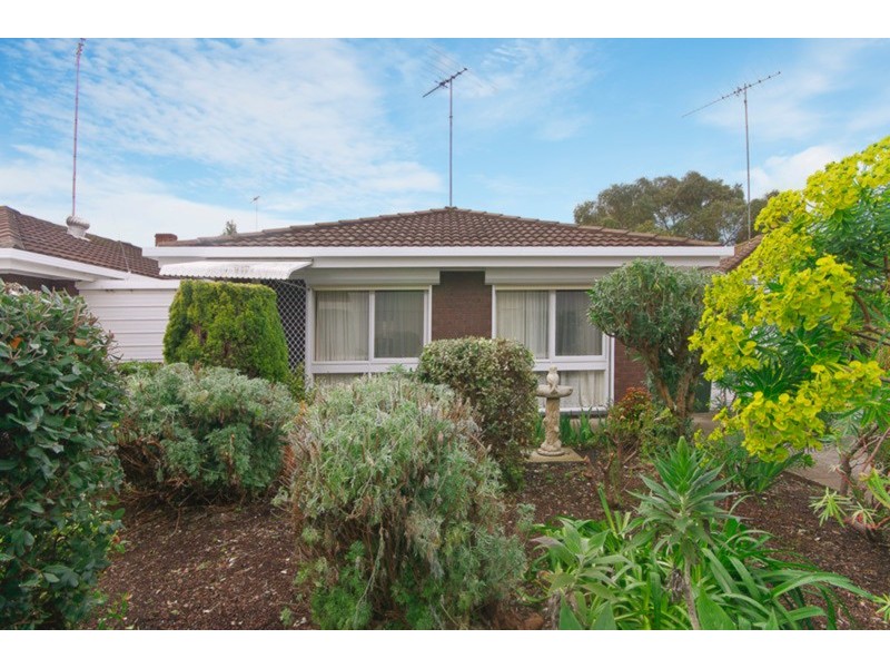 2/2 Foster Street, South Geelong VIC 3220