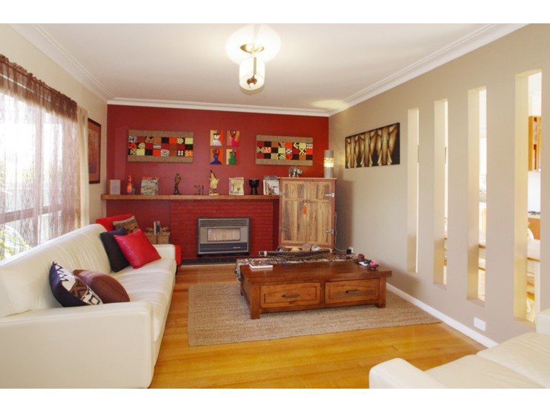 25 Glover Street, Newcomb VIC 3219