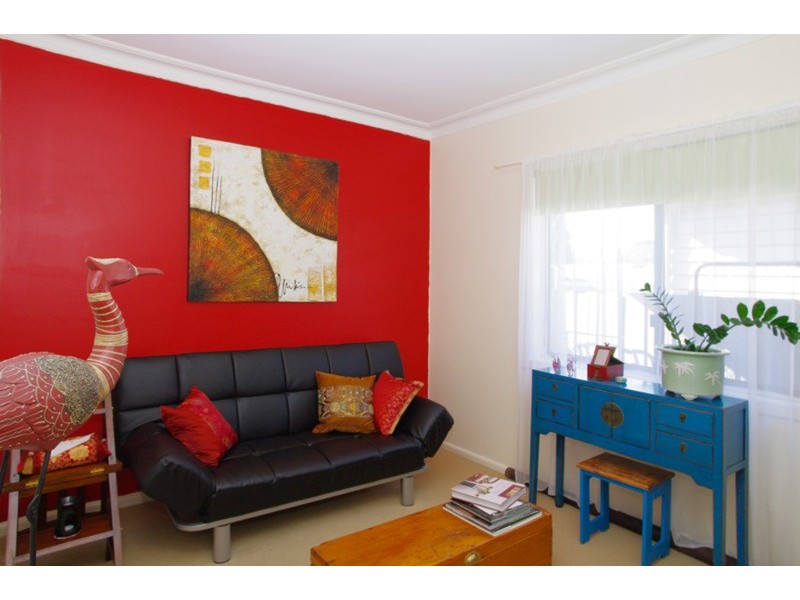 25 Glover Street, Newcomb VIC 3219