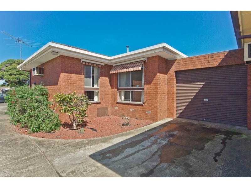 1/2a Bonview Avenue, Herne Hill VIC 3218