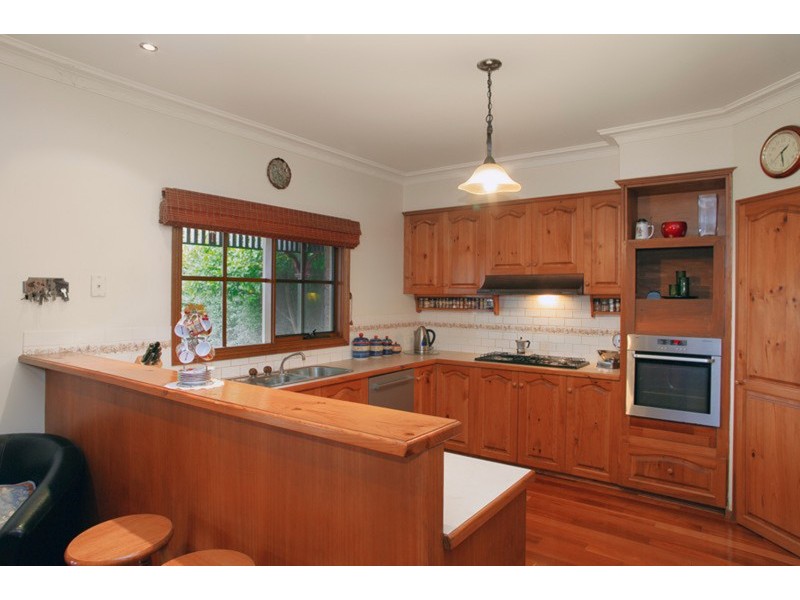 4 Villawood Court, Highton VIC 3216