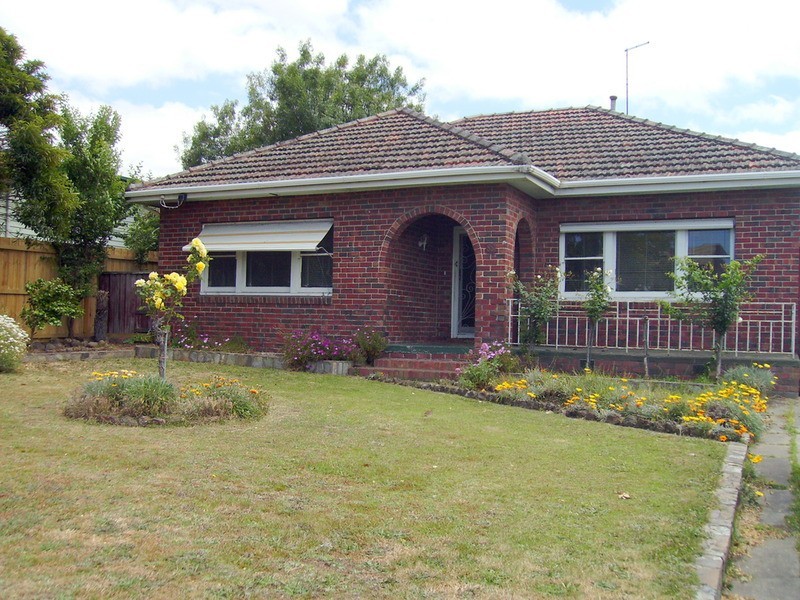 88 High  Street, Belmont VIC 3216