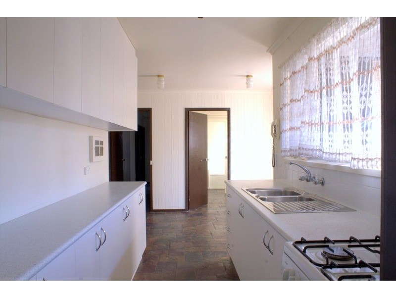 3 Sputnik Court, Whittington VIC 3219