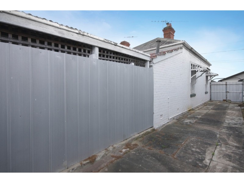 109 Clarence  Street, Geelong West VIC 3218