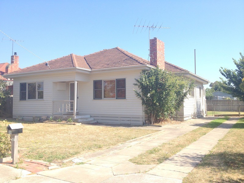 20 Allitt Avenue, Belmont VIC 3216