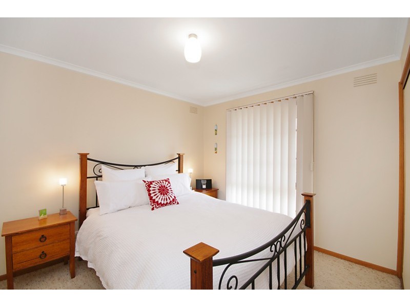 2 Jacaranda Place, Belmont VIC 3216